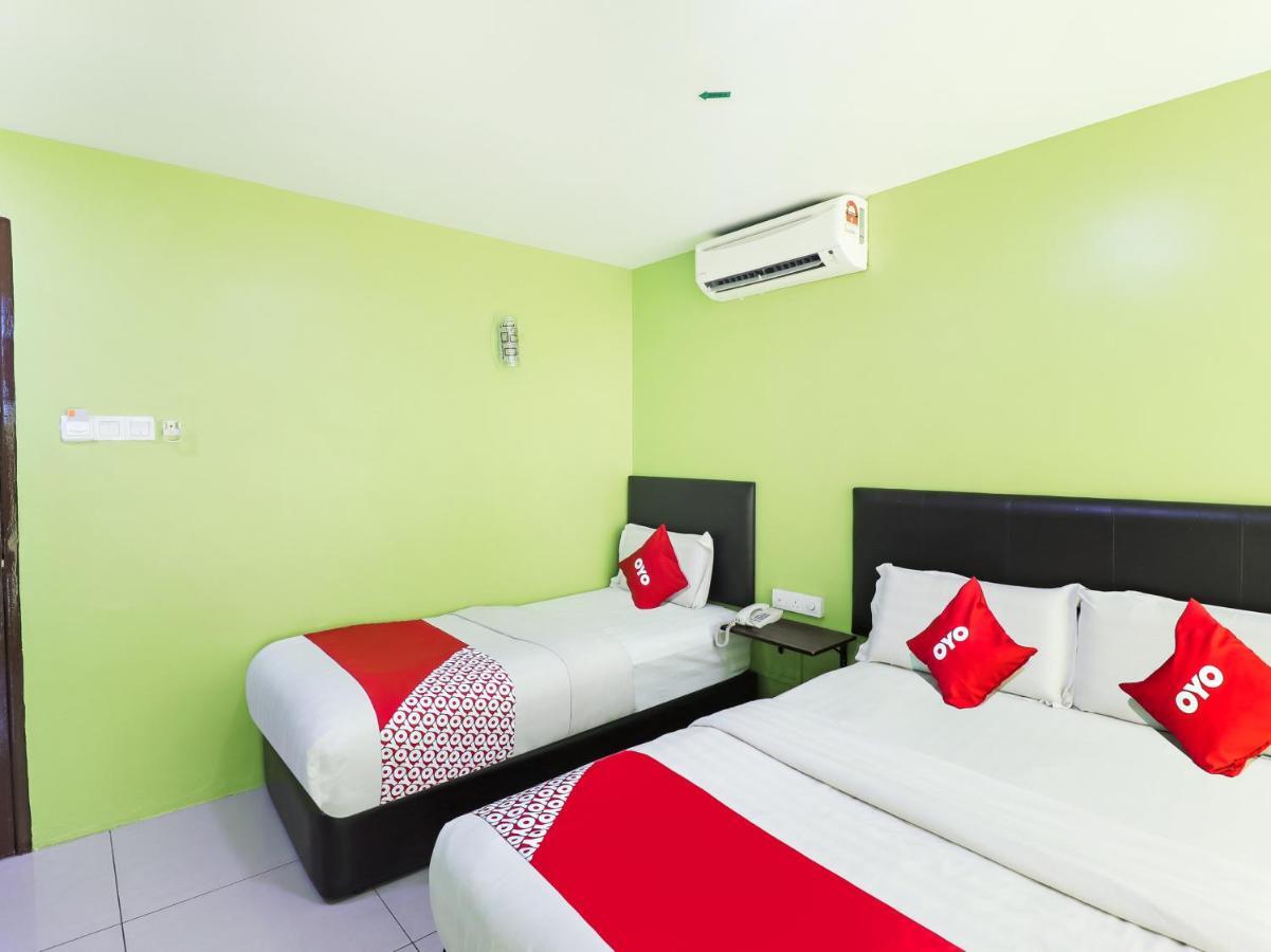 ספאנג Oyo 89665 Royale City Hotel מראה חיצוני תמונה
